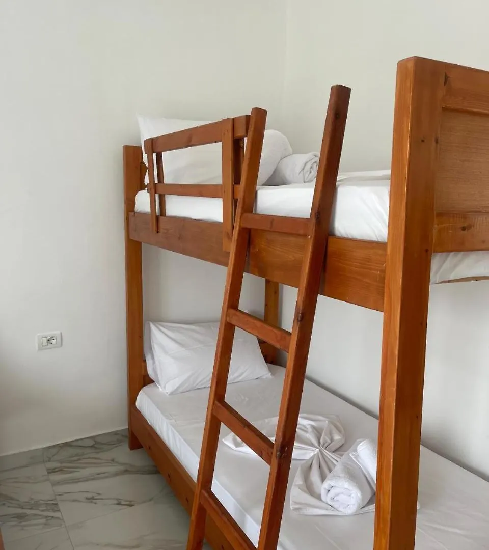 Ambelas Guest Rooms 4 Himare 0*,  Albânia